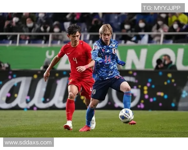 土耳其与日本足球队的精彩对决分析与战术探讨 土耳其与日本足球队的精彩对决分析与战术探讨